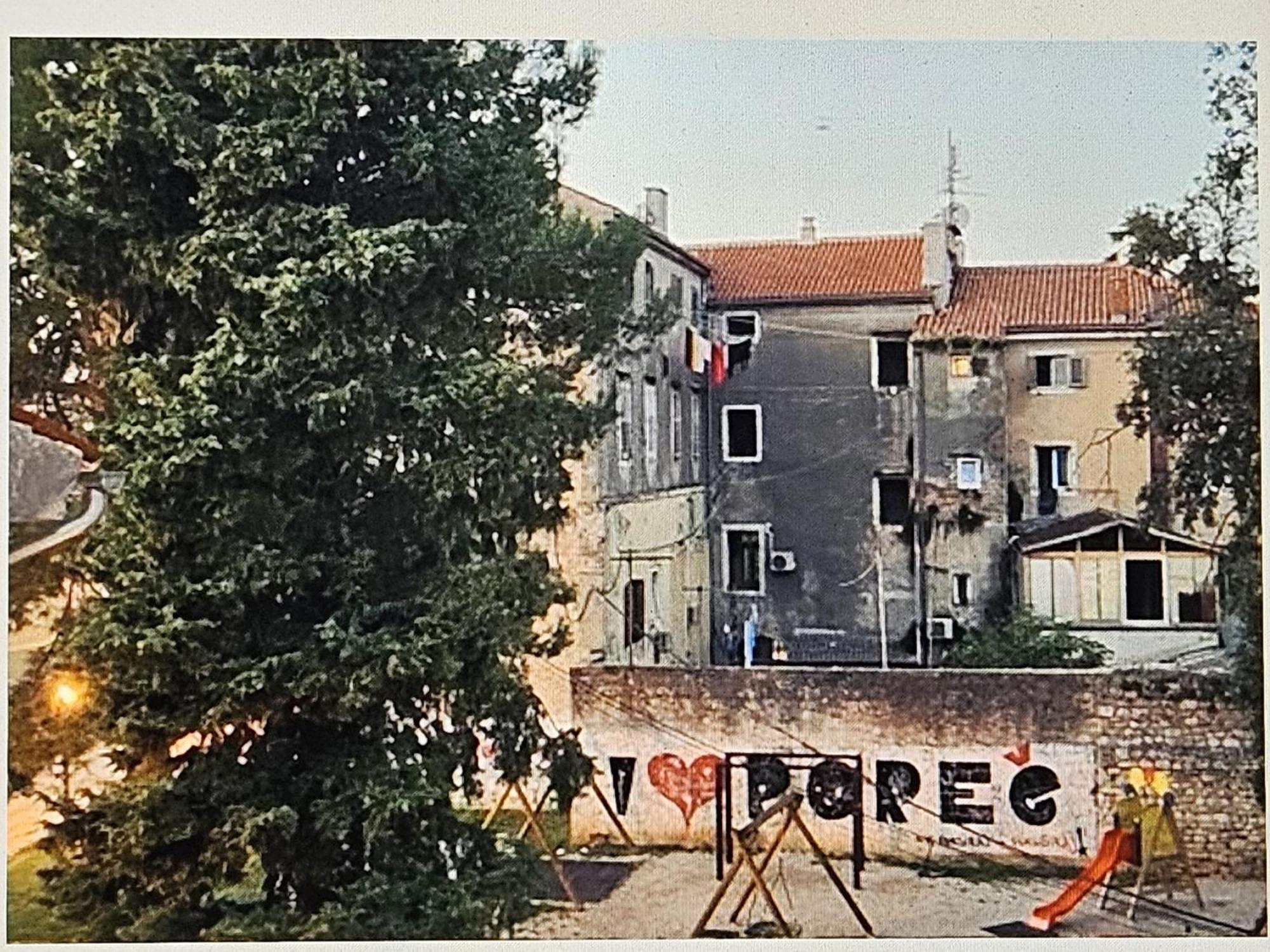 Apartmán Ferienglueck Unterm Dach Poreč Exteriér fotografie